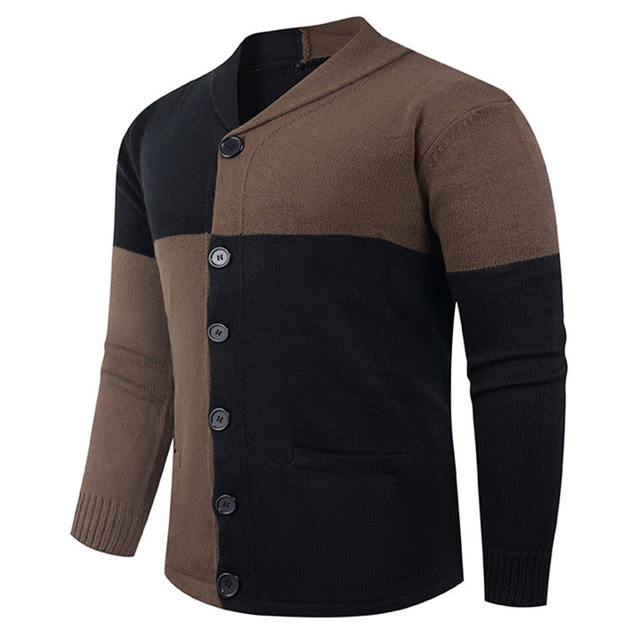 Men's cardigan with modern cable pattern and practical pockets Lisslune