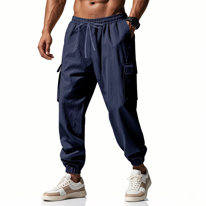 Men's cargo joggers with practical side pockets and elastic waistband Lisslune