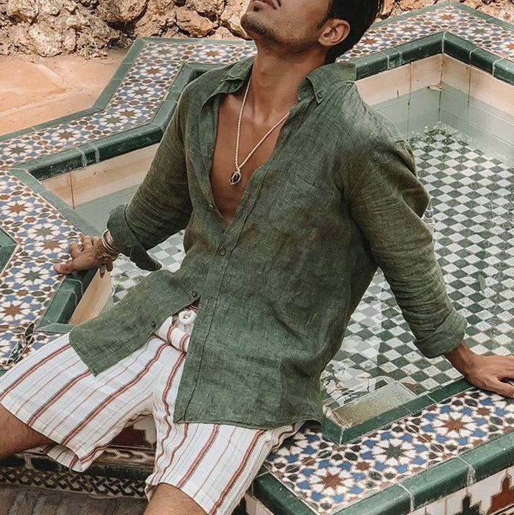Men's Light Linen Shirt with Open Button Placket and Casual Cut Lisslune