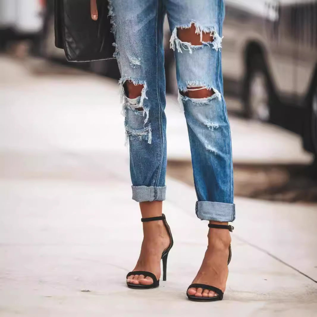 Women Destroyed Boyfriend Jeans in casual style with high tear details Lisslune