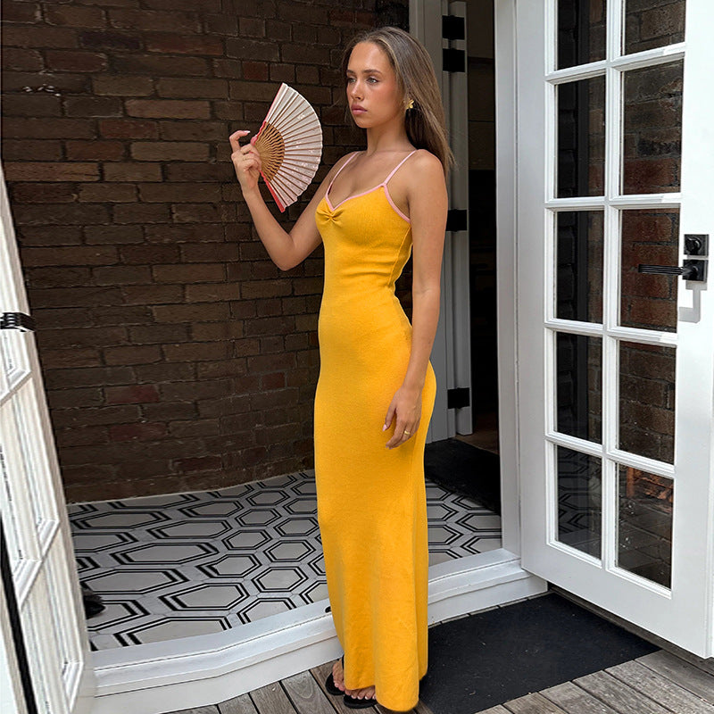 Ladies floor-length summer dress with adjustable spaghetti straps and refined cut Lune London