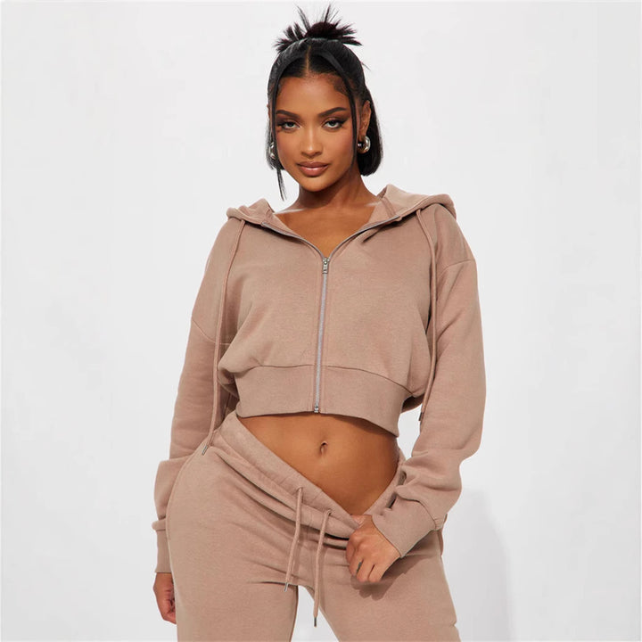 Women's athletic set consisting of hoodie and sweatpants Lisslune