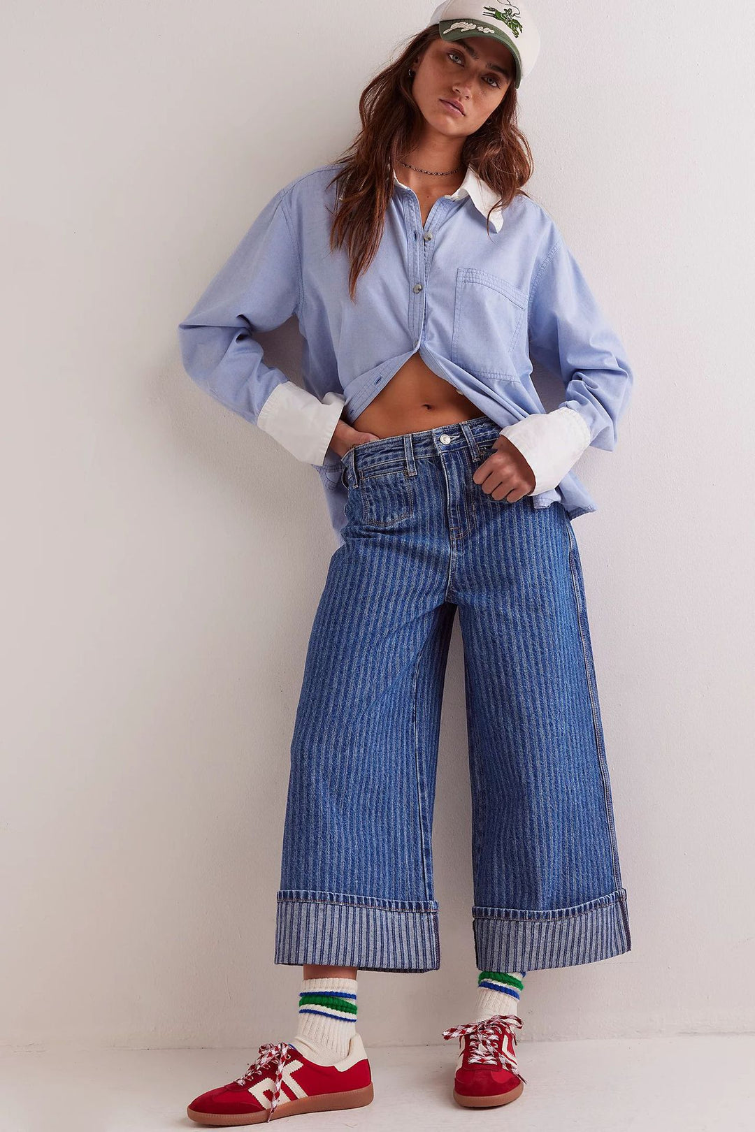 Women Elegant wide cut jeans with sewn-on stripes Lisslune