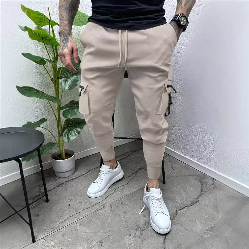 Men's stylish cargo joggers with practical pockets and elastic waistband Lisslune