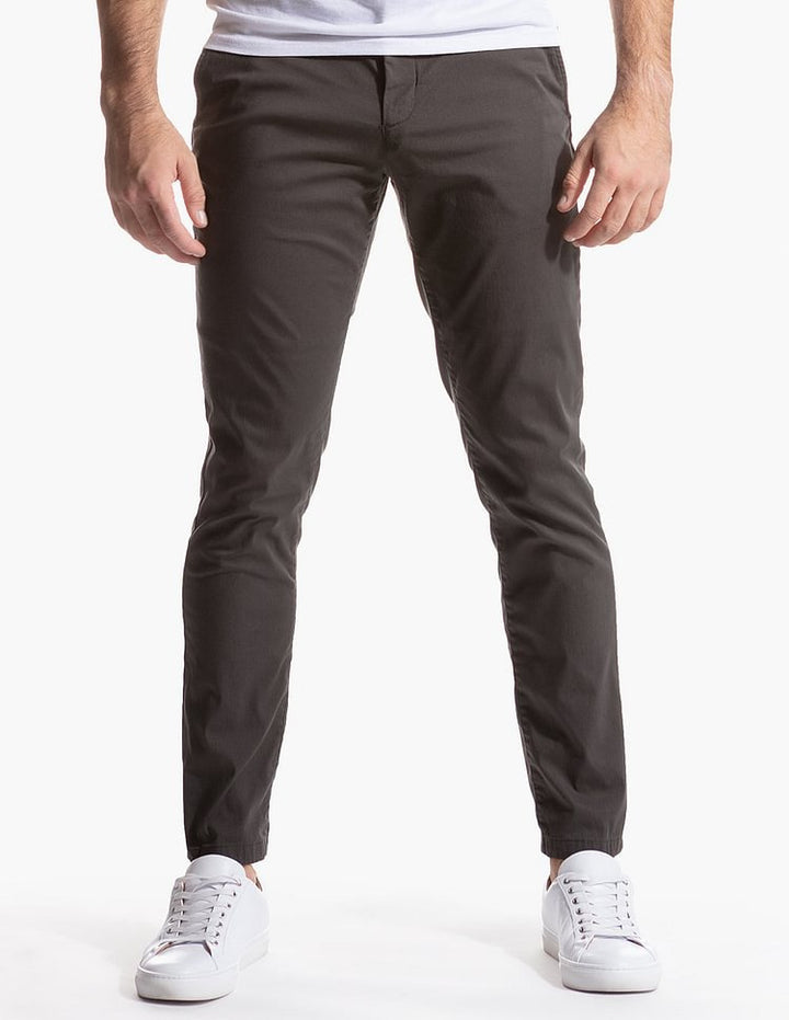 Men's Comfortable Chinos with Modern Cut and Elastic Waistband Lisslune