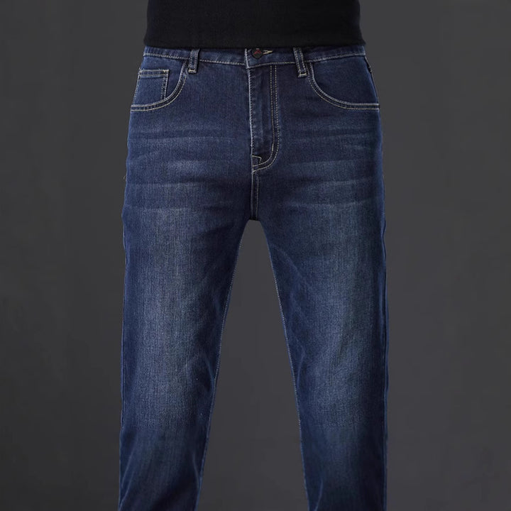 Men's Slim-Fit Jeans with comfortable stretch material Lisslune