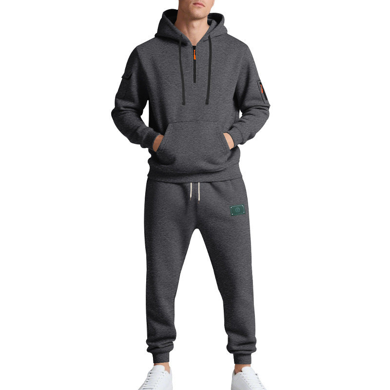 Men's sporty hoodie and tracksuit set with breathable properties and practical pockets Lisslune