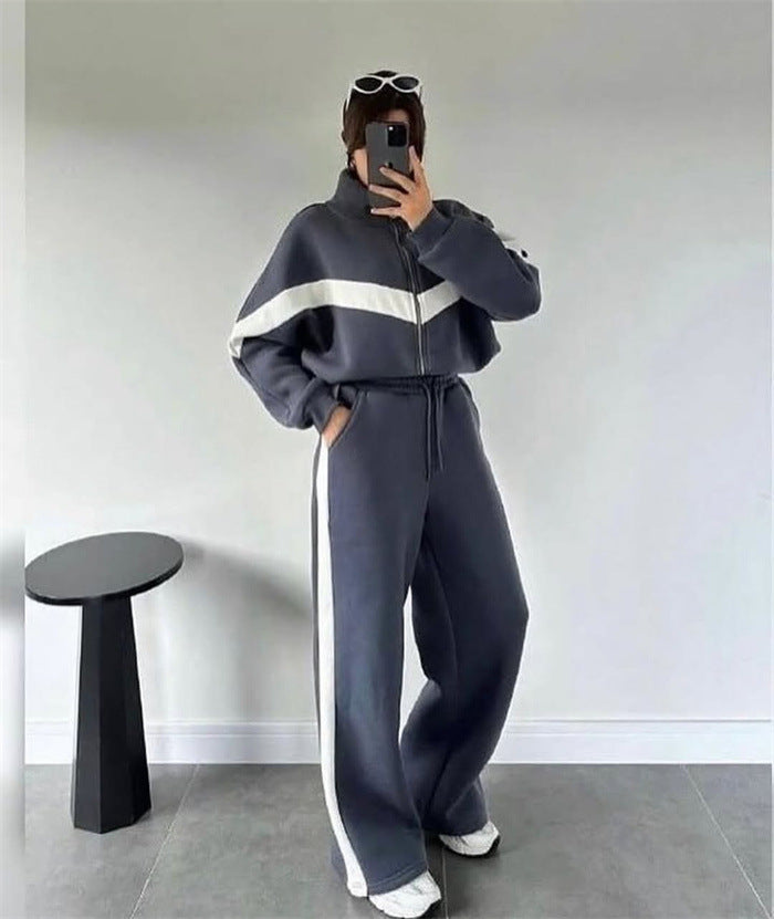 Women’s sporty fleece set with high collar and side stripes Lisslune