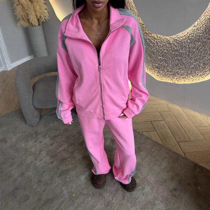 Women's sporty tracksuit with modern zipper and side stripes Lisslune