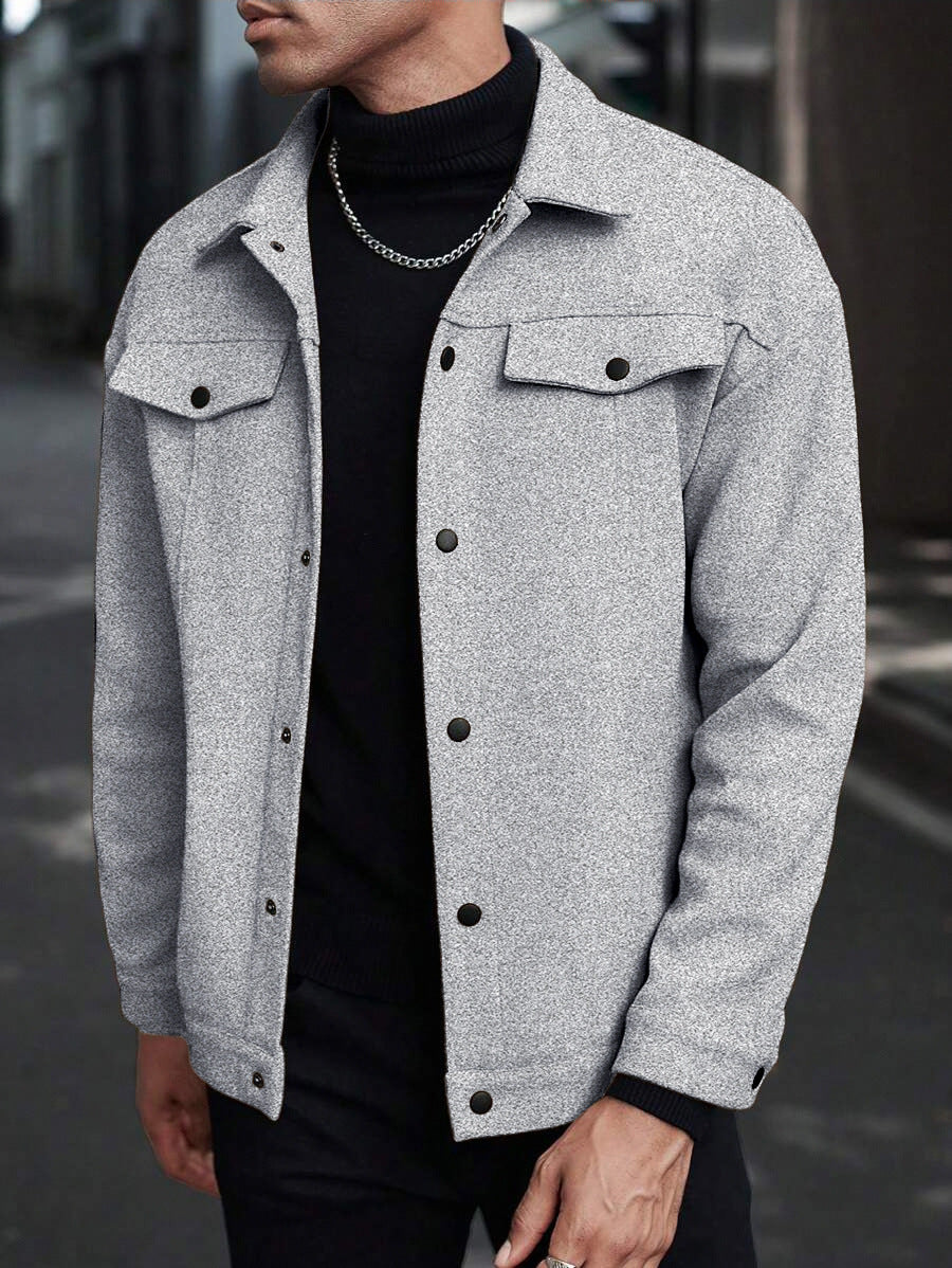Men's fashionable overshirt jacket with practical pockets and snap button closure Lisslune