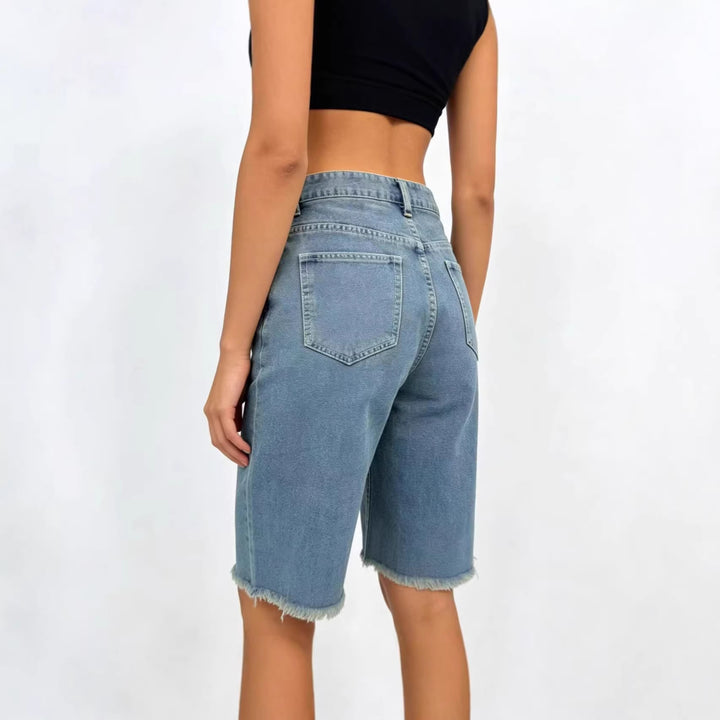 Women’s casual denim shorts with frayed hems and high waist Lisslune