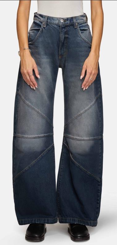 Women's wide jeans with unique seam design in trendy style Lisslune