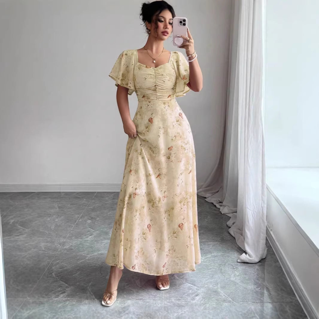 Women’s maxi dress with flowing cut and romantic floral pattern Lisslune
