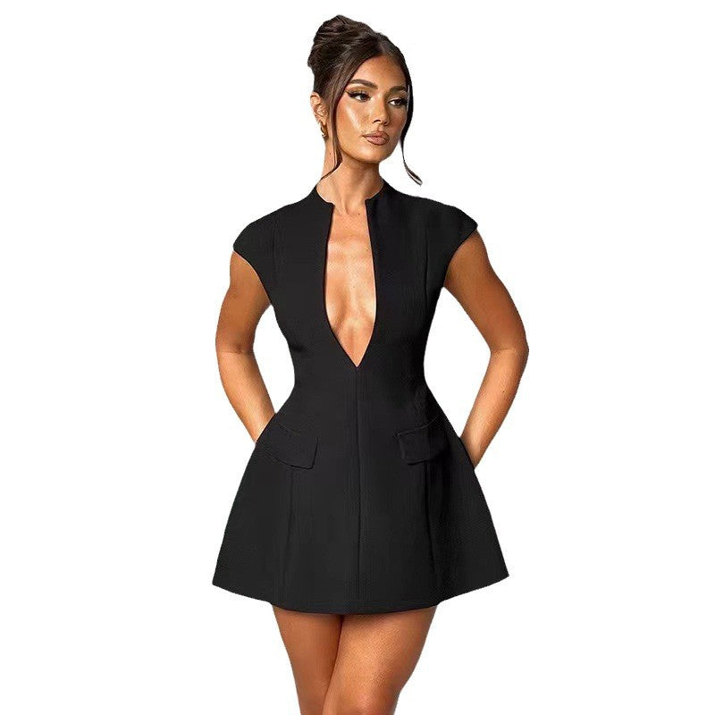 Women's Elegant Short Dress with Deep V-Neck and Practical Pockets