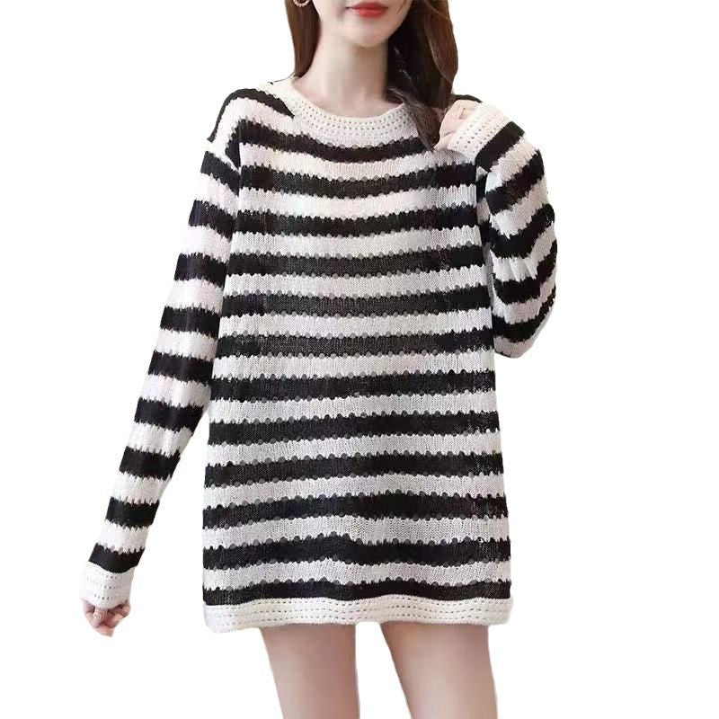 Women's casual knitted sweater with striped design and loose fit