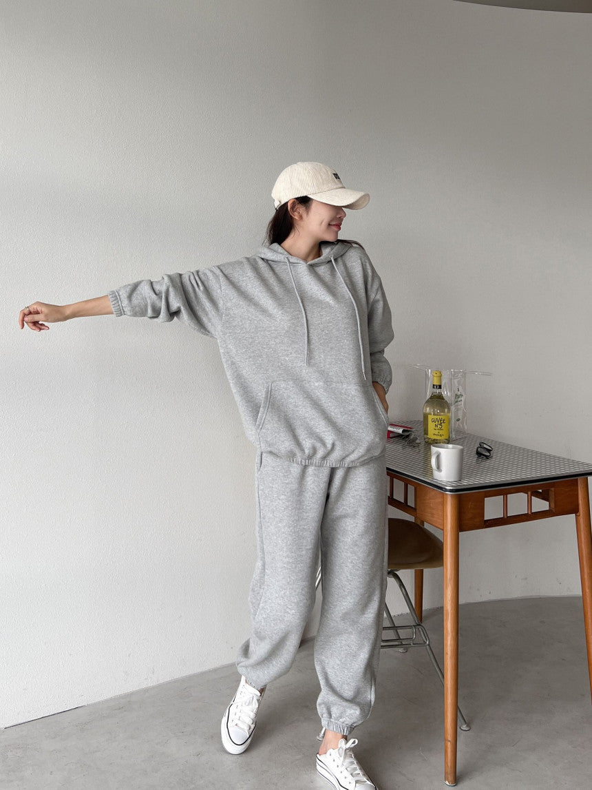 Women's Comfortable Hooded Sweatshirt with Pockets and Elastic Cuffs Lisslune
