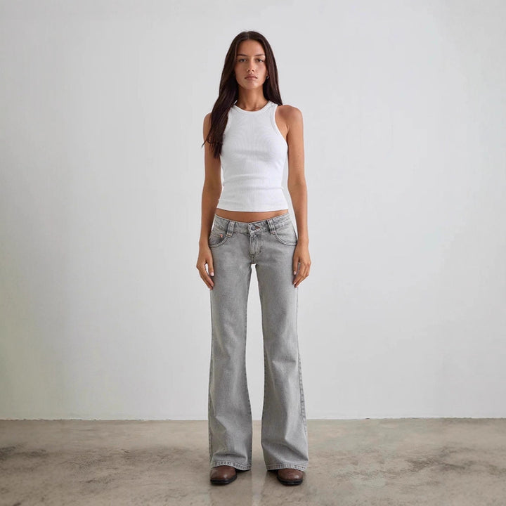 Women's bootcut jeans with a high waist and trendy cut Lisslune