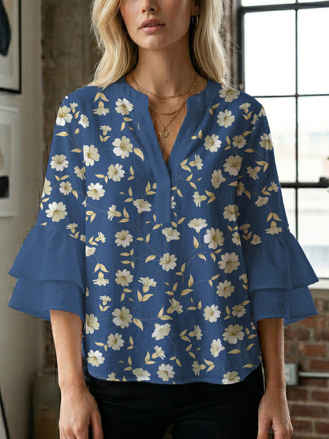Women's artistic top with ruffled sleeves Lisslune
