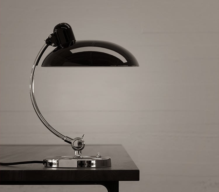 Lisslune | Bauhaus KI Classic Table Lamp Model