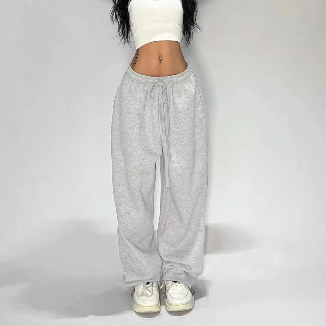 Women's comfortable leisure pants with elastic waistband and wide fit Lisslune