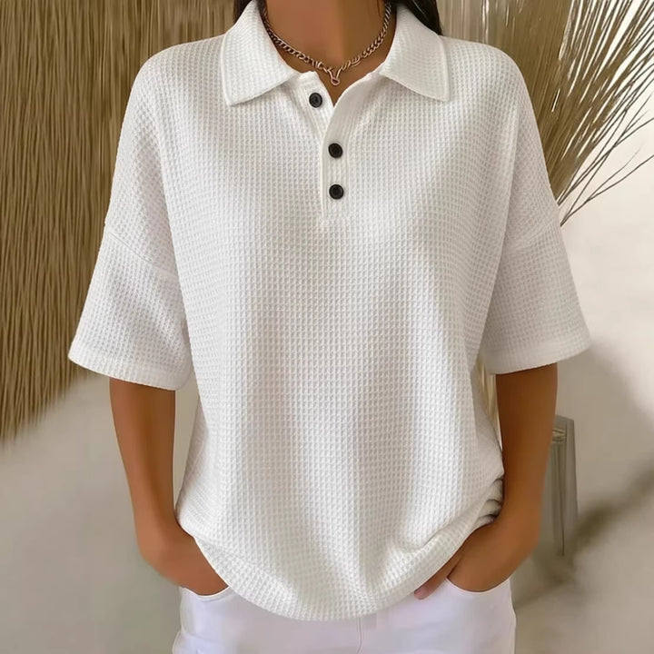 Ladies sporty polo shirt made of waffle piqué Lisslune