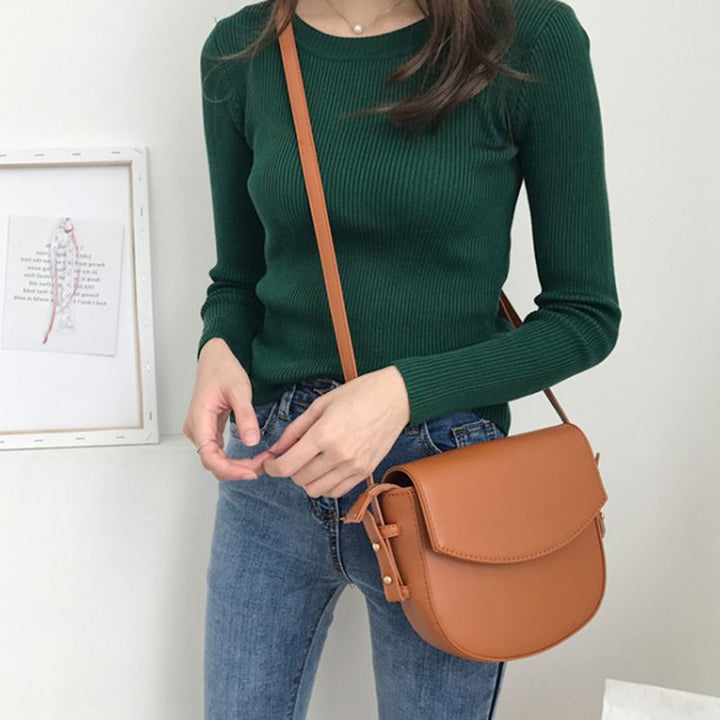 Women elegantly cut long sleeve top made of ribbed knit Lisslune