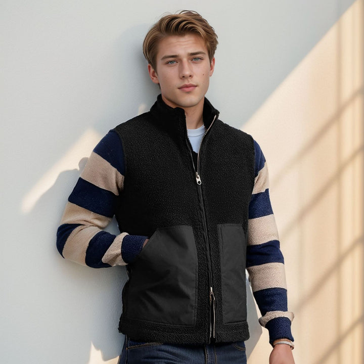 Men's stylish fleece jacket with textured collar and practical pockets Lisslune