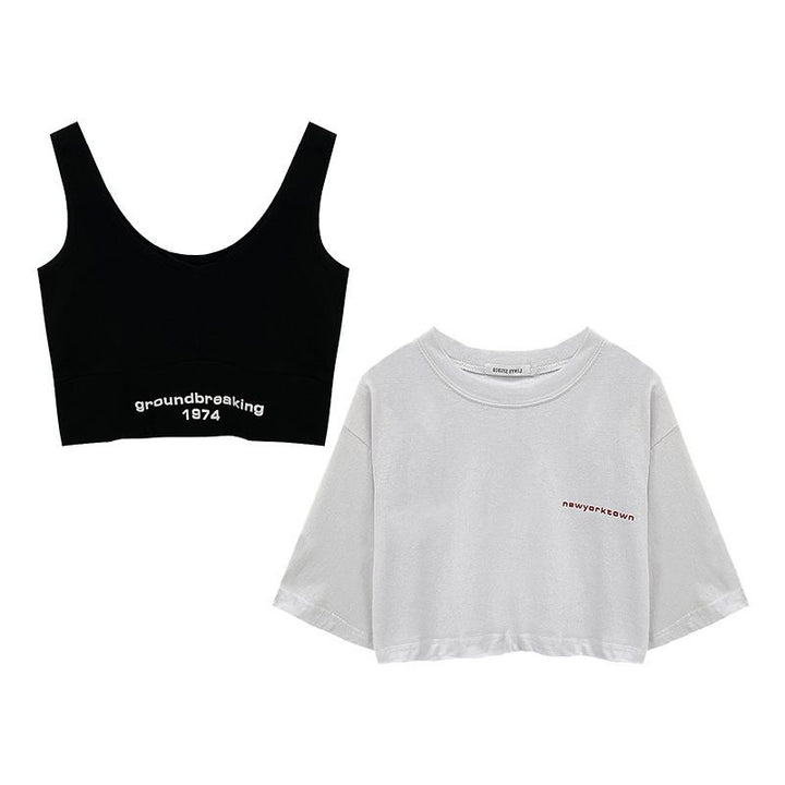 Women’s Cropped Tank Top with modern lettering and figure-hugging cut