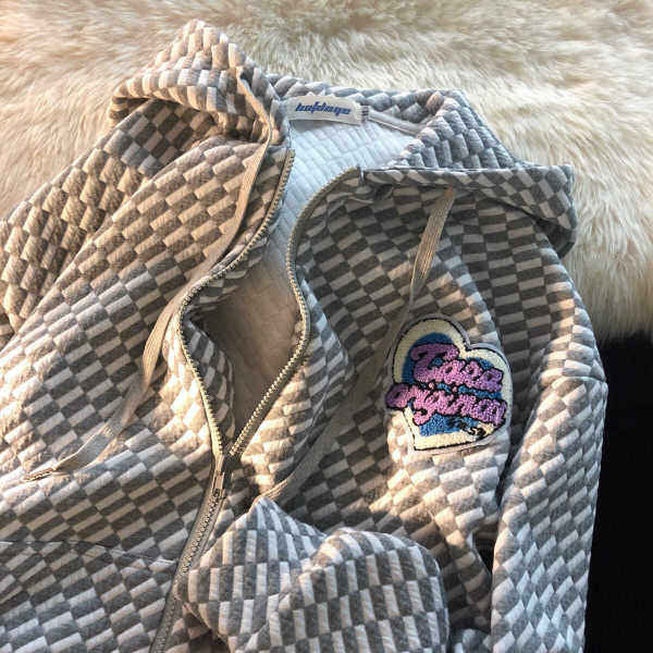 Women's hoodie jacket with textured design and full zip