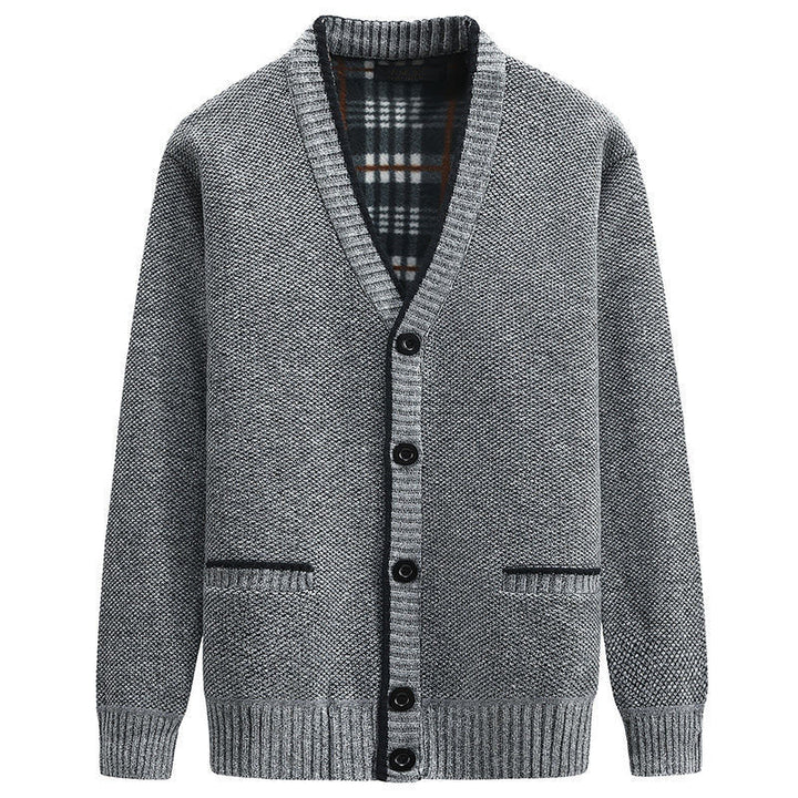 Men's cardigan with V-neck and high-quality details Lisslune