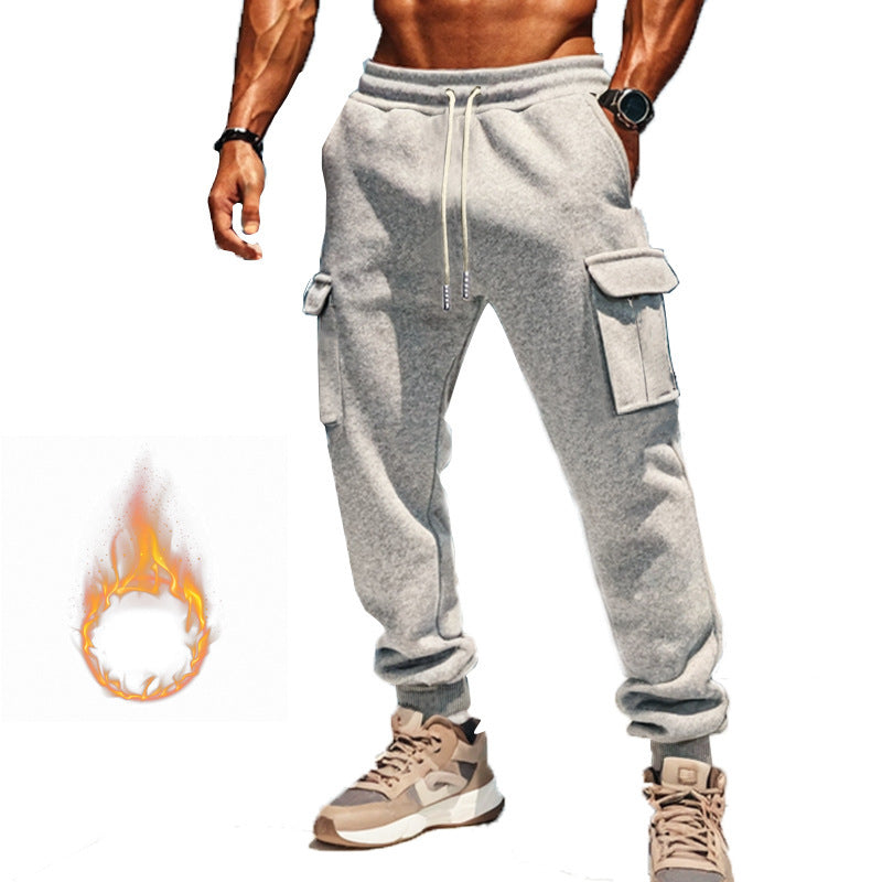 Men's cargo joggers with practical side pockets and elastic waistband Lisslune