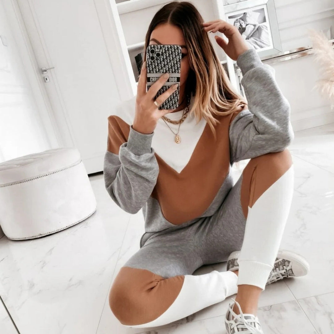 Ladies sporty loungewear set with geometric color design Lisslune