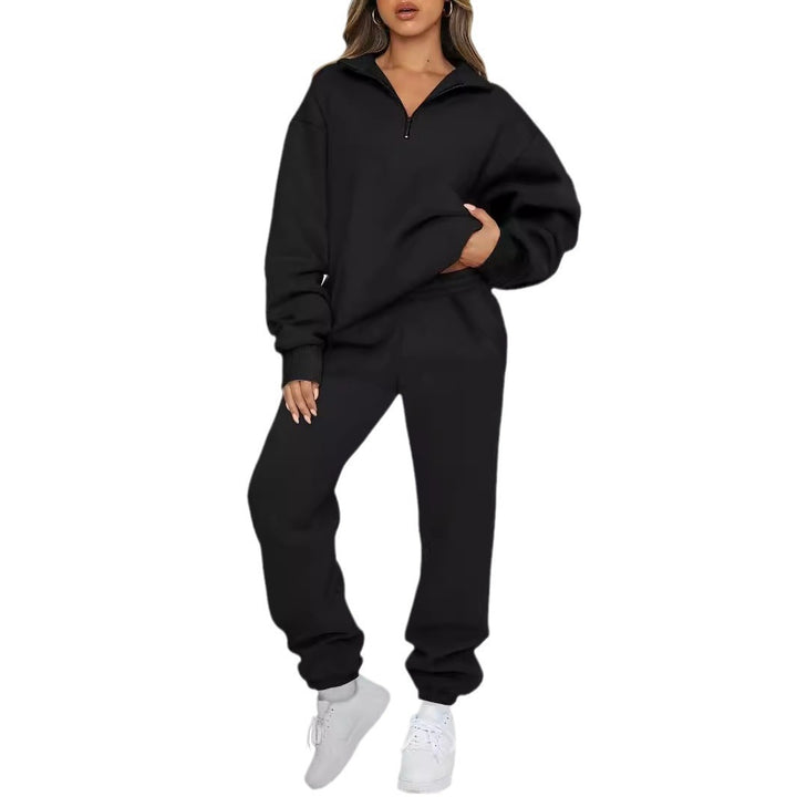 Women's comfortable sweatpants set with modern stand-up collar and kangaroo pocket Lisslune