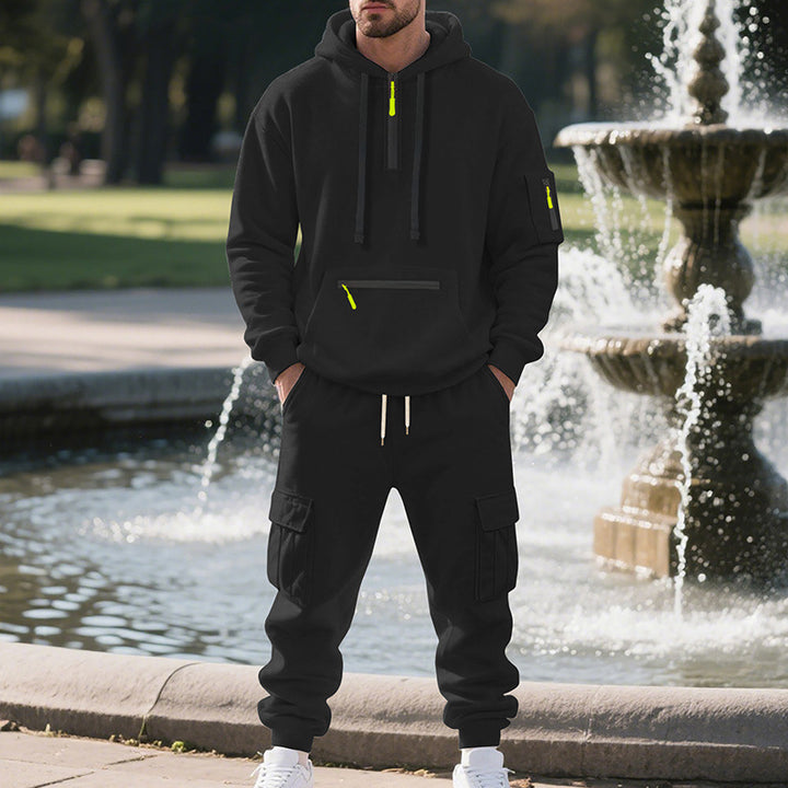 Men's tracksuit with practical pocket design Lisslune