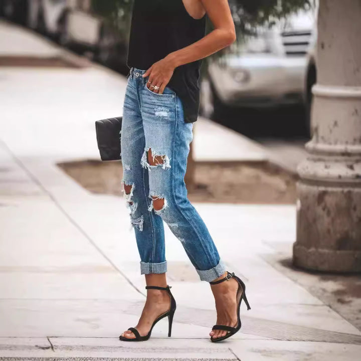 Women Destroyed Boyfriend Jeans in casual style with high tear details Lisslune