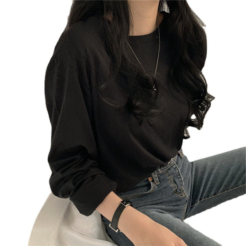 Women's Long Sleeve Shirt with Casual Cut and Timeless Design