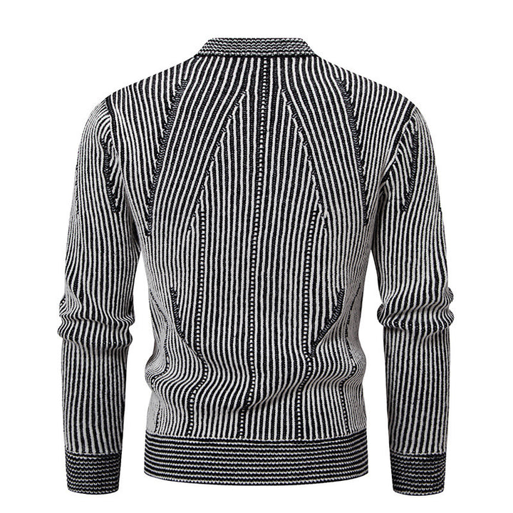Men's elegant cardigan with V-neck and fine cable pattern Lisslune