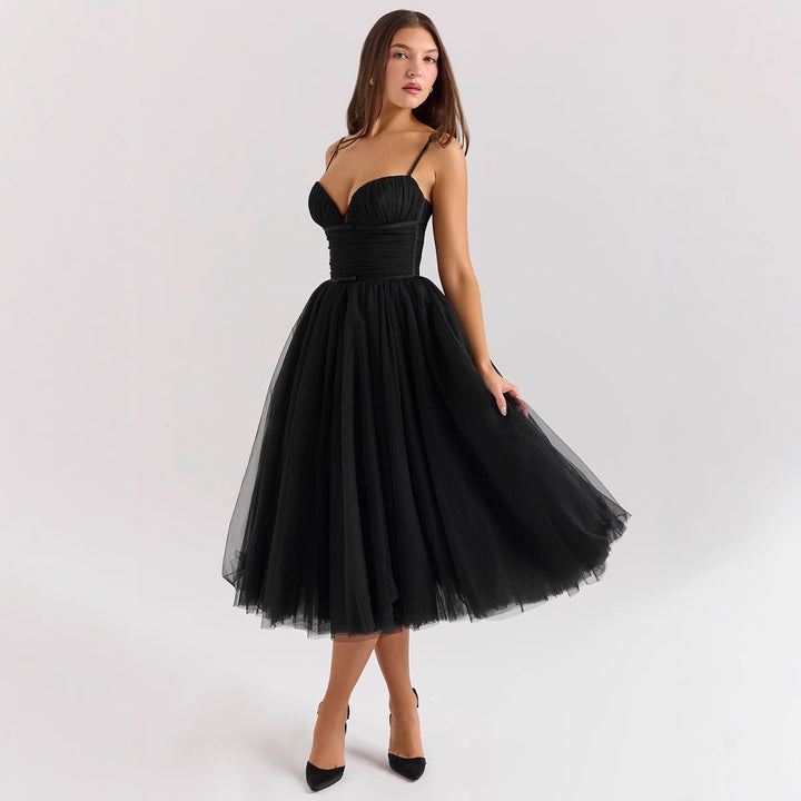 Ladies tulle dress with an elegant A-line silhouette and adjustable spaghetti straps Lisslune