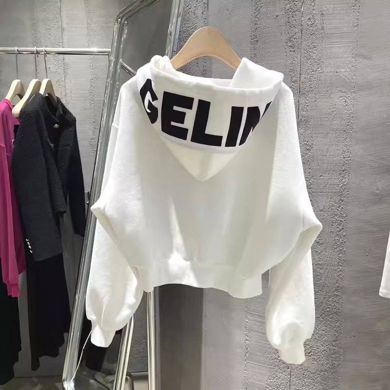 Women’s cropped hoodie with a casual cut and elastic cuffs