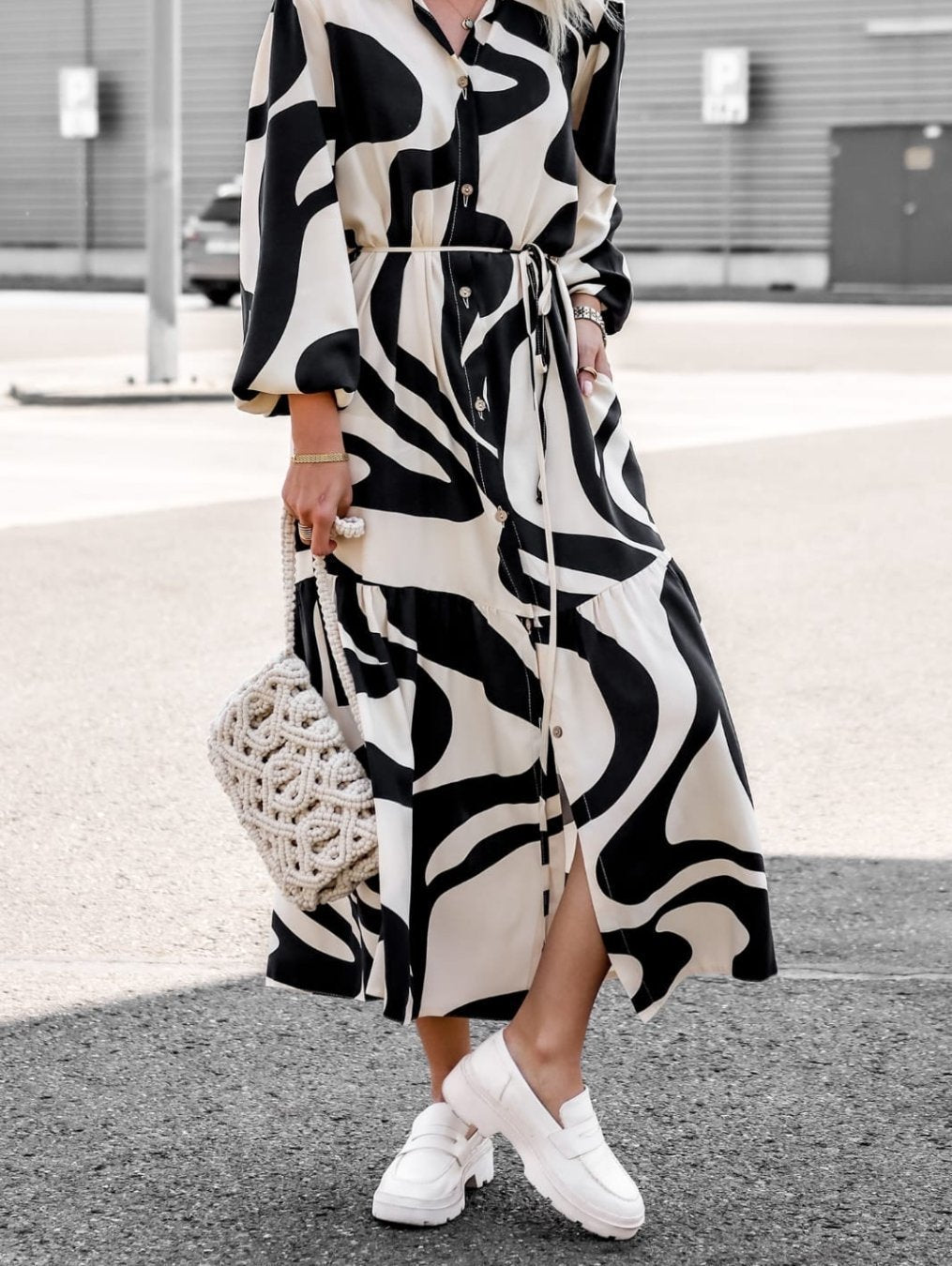 Women's Long Sleeve Dress with Sophisticated Graphic Design and Elegant Waist Belt Lisslune