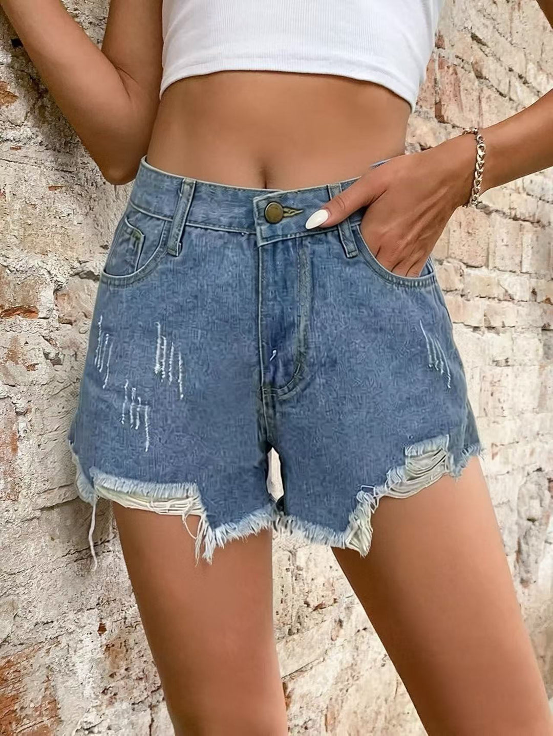 Women's trendy destroyed denim shorts with frayed hem Lisslune