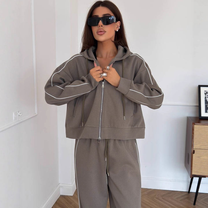 Women's sporty relax set made of high quality jersey Lisslune