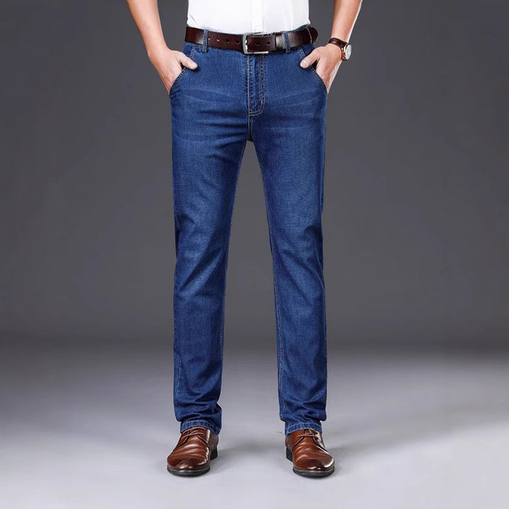 Men's casual Slim Fit jeans made of high-quality denim fabric Lisslune