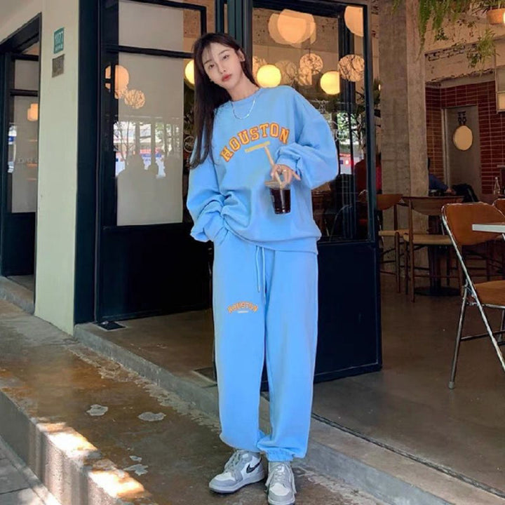 Women's Comfortable Oversized Sweatshirt-Pant Combination Lisslune