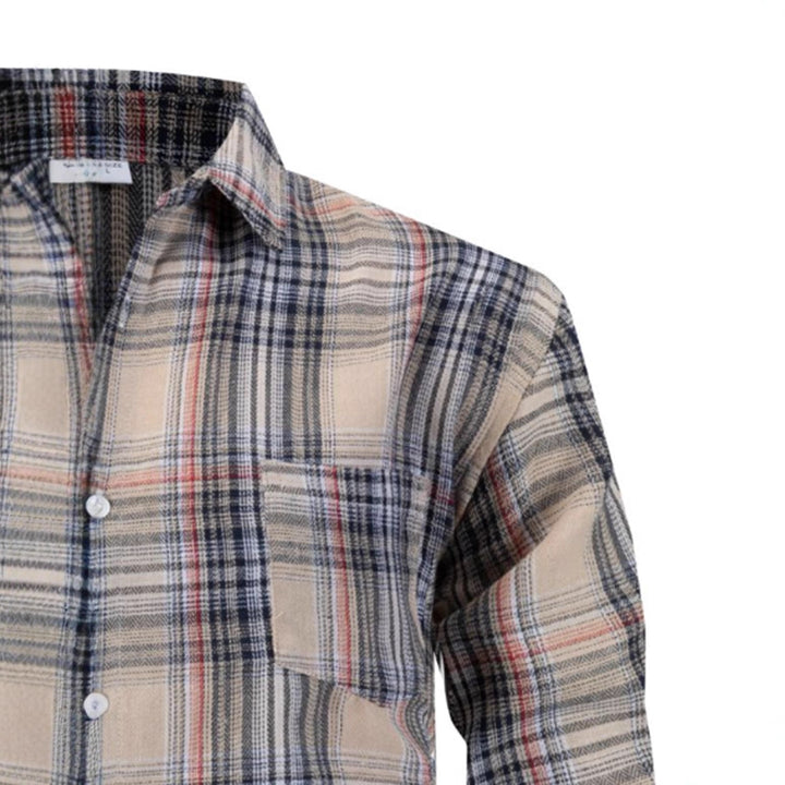 Men's casual checkered shirt with chest pocket and modern accents Lisslune