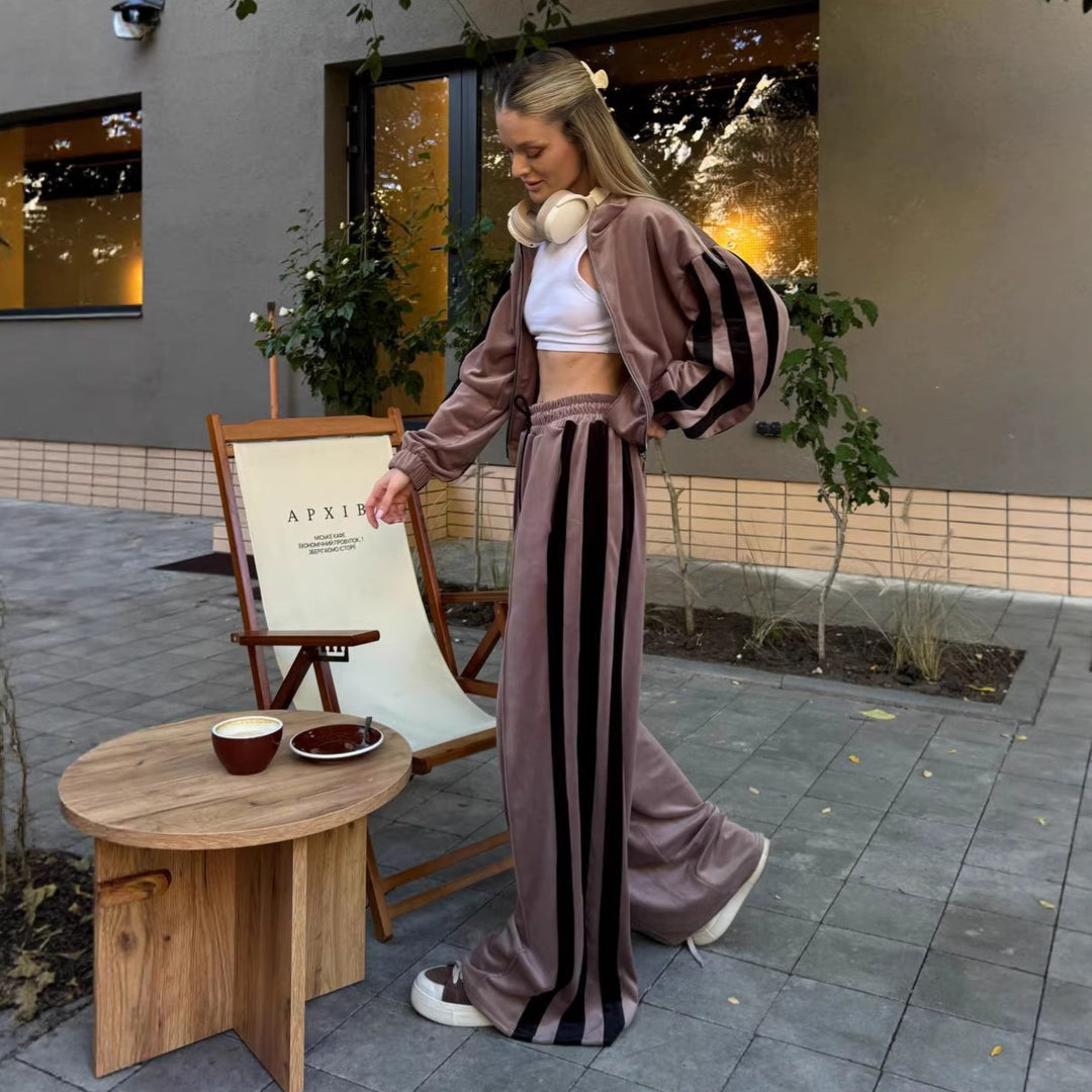 Women's sporty velour tracksuit with contrasting color stripes Lisslune