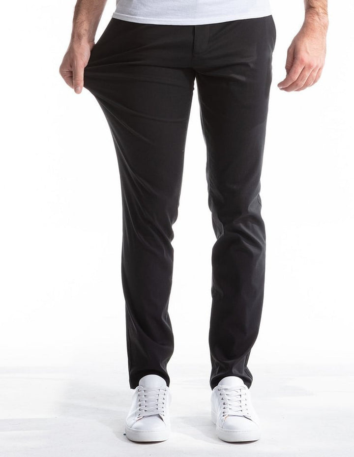 Men's Slim-Fit Chino Pants made of breathable material Lisslune