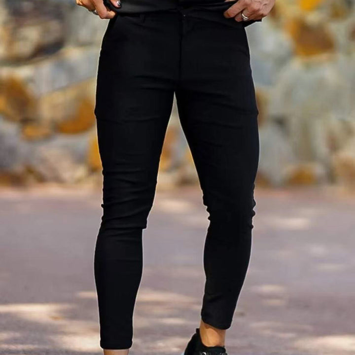 Men's stylish and comfortable slim-fit trousers with elastic waistband and functional pockets Lisslune