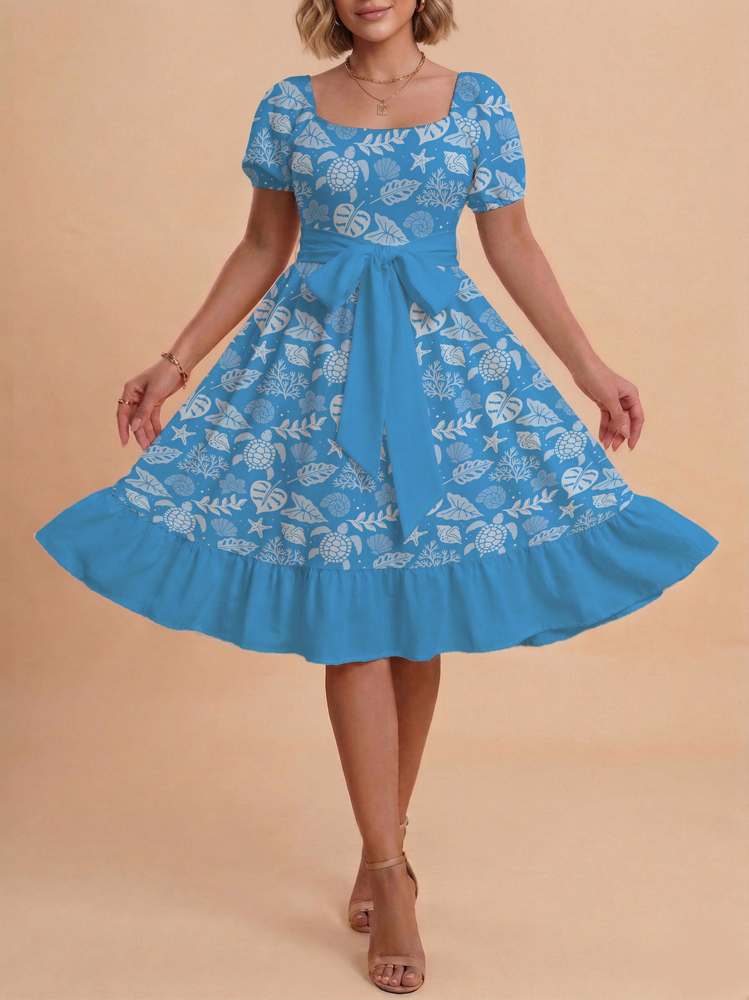 Women's dress with tailored fit and playful floral pattern Lisslune