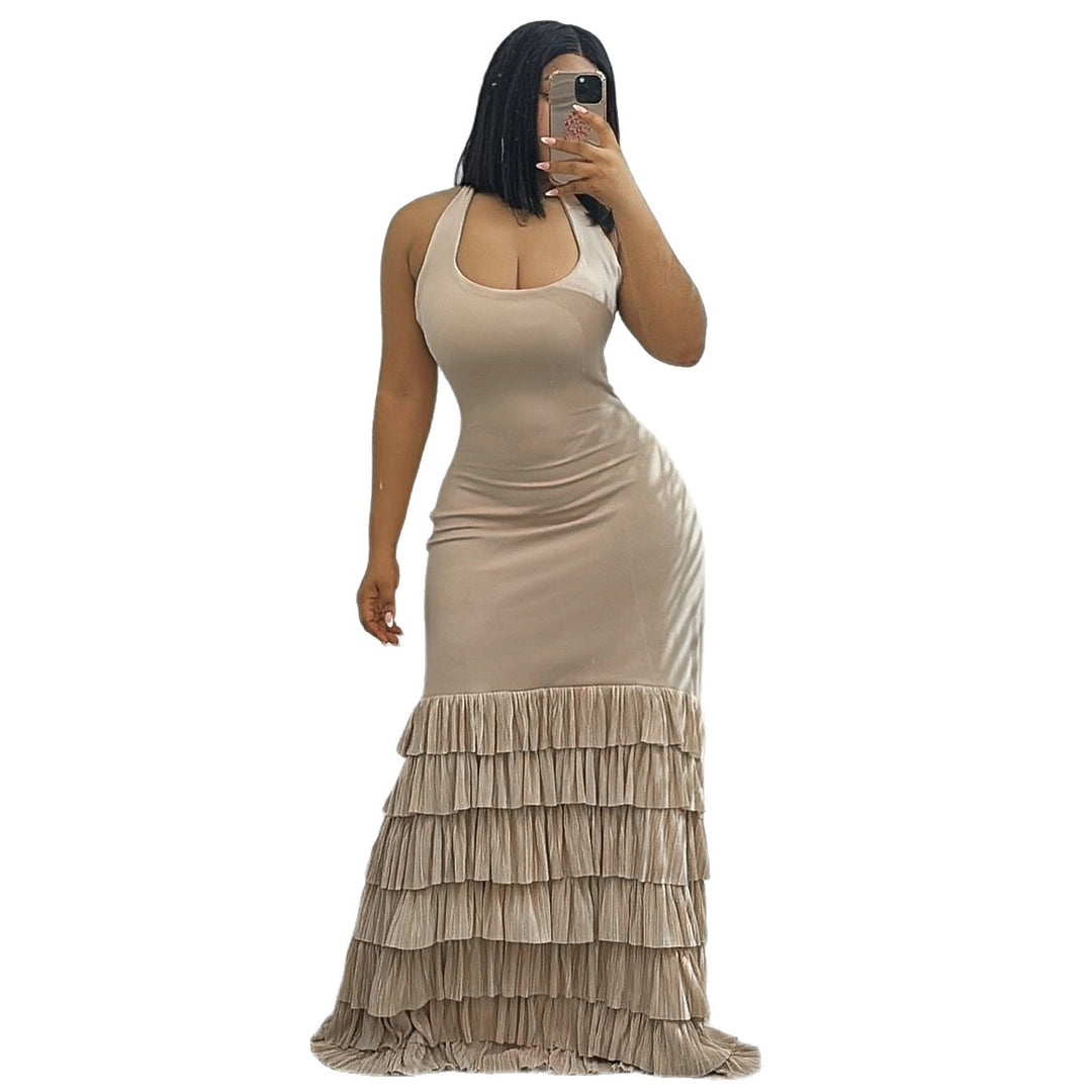 Ladies Maxi Dress with refined ruffle and tailored cut